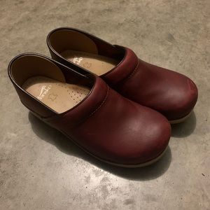 Women’s Dansko Clog